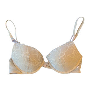 Women's Victoria's Secret 36B Beige Lace Push-Up Bra